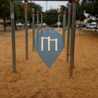 Barras de dominadas al aire libre - Exercise equipment Malgrat del Mar