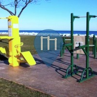 Milwaukee - Street Workout Park - Bradford Beach Park