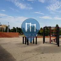 Gimnasio al aire libre - San Sebastián de los Reyes - Barras de dominadas al aire libre