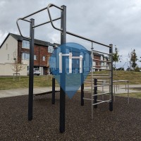 Outdoor Gym - Glencullen - Clay Farm Park Calisthenics Dublin